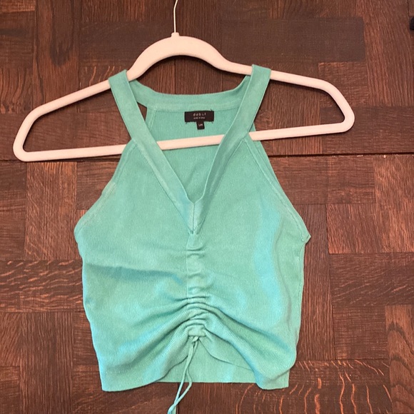 debut Tops - Boutique sweater crop top